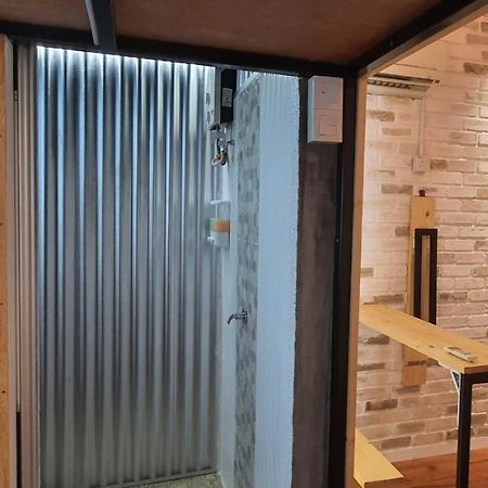Tiny Home Miri Dış mekan fotoğraf