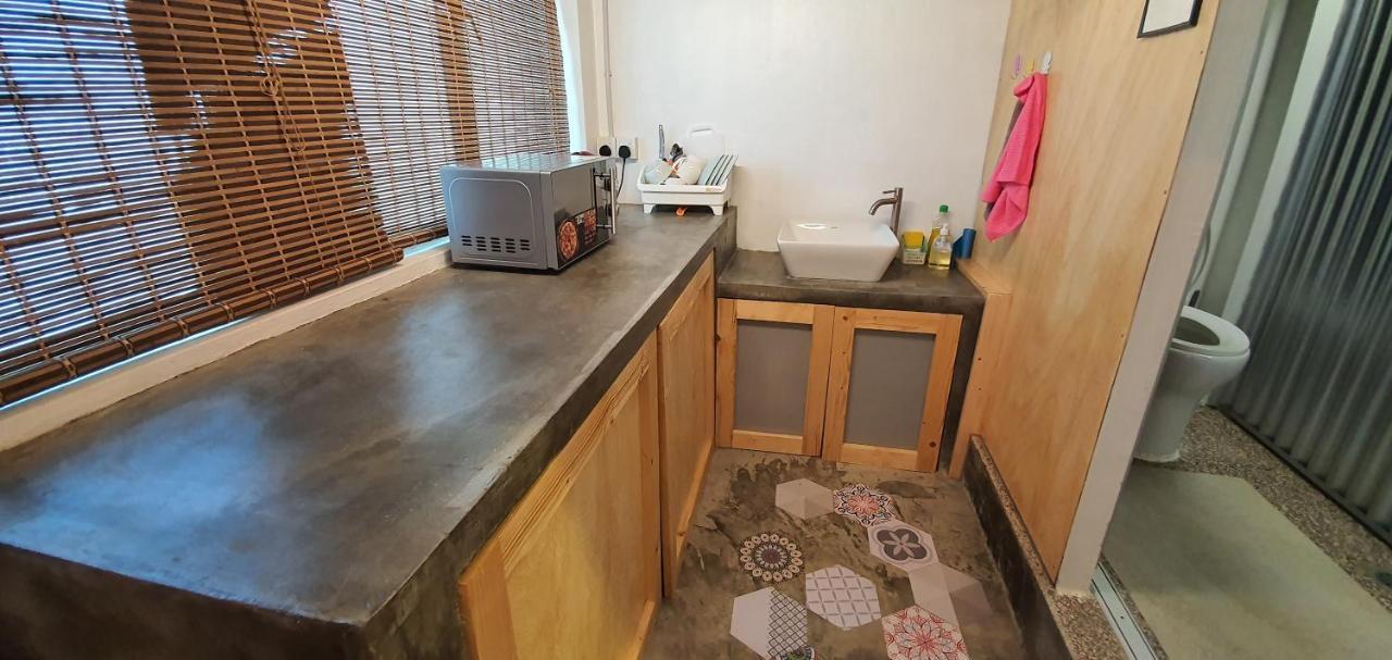 Tiny Home Miri Dış mekan fotoğraf